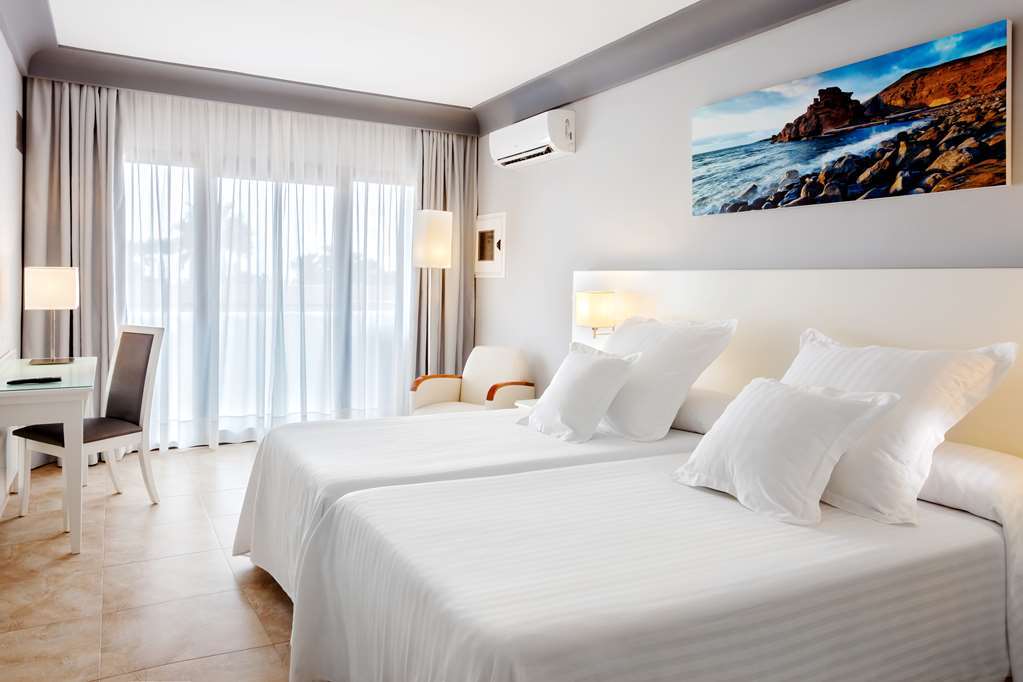 Occidental Lanzarote Mar Hotel Costa Teguise Habitación foto